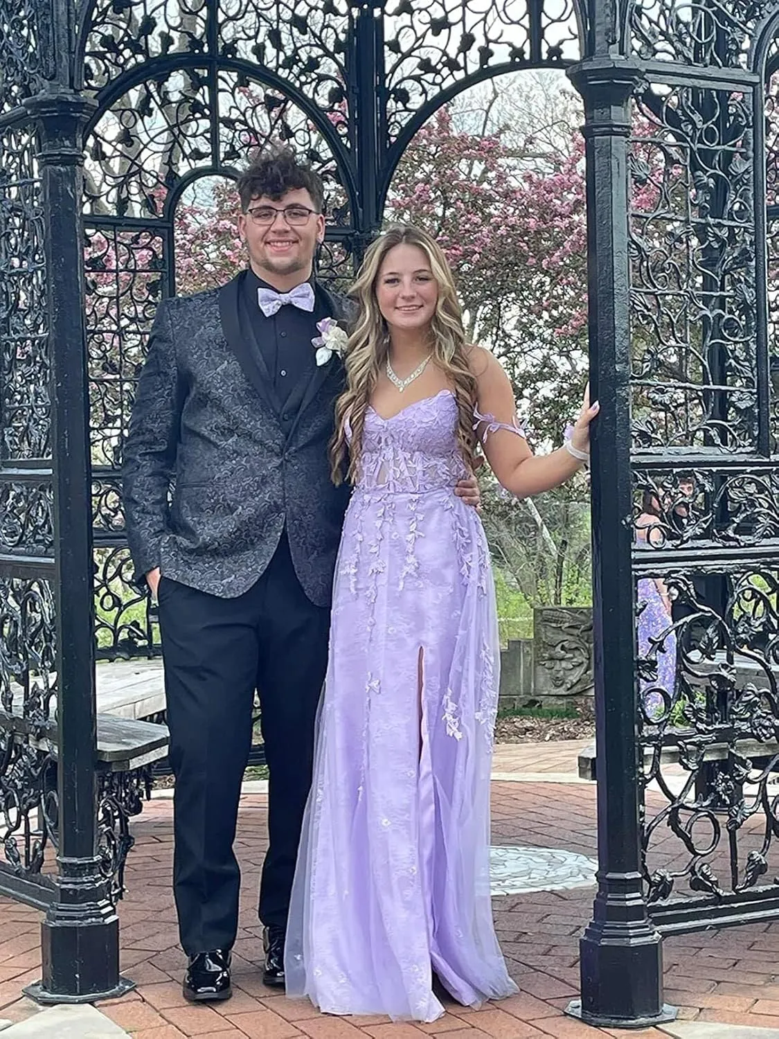 Long Tulle Prom Dresses 2025 V Neck Floral Long Ball Gowns for Women Lace Applique Formal Evening Gowns ACE159