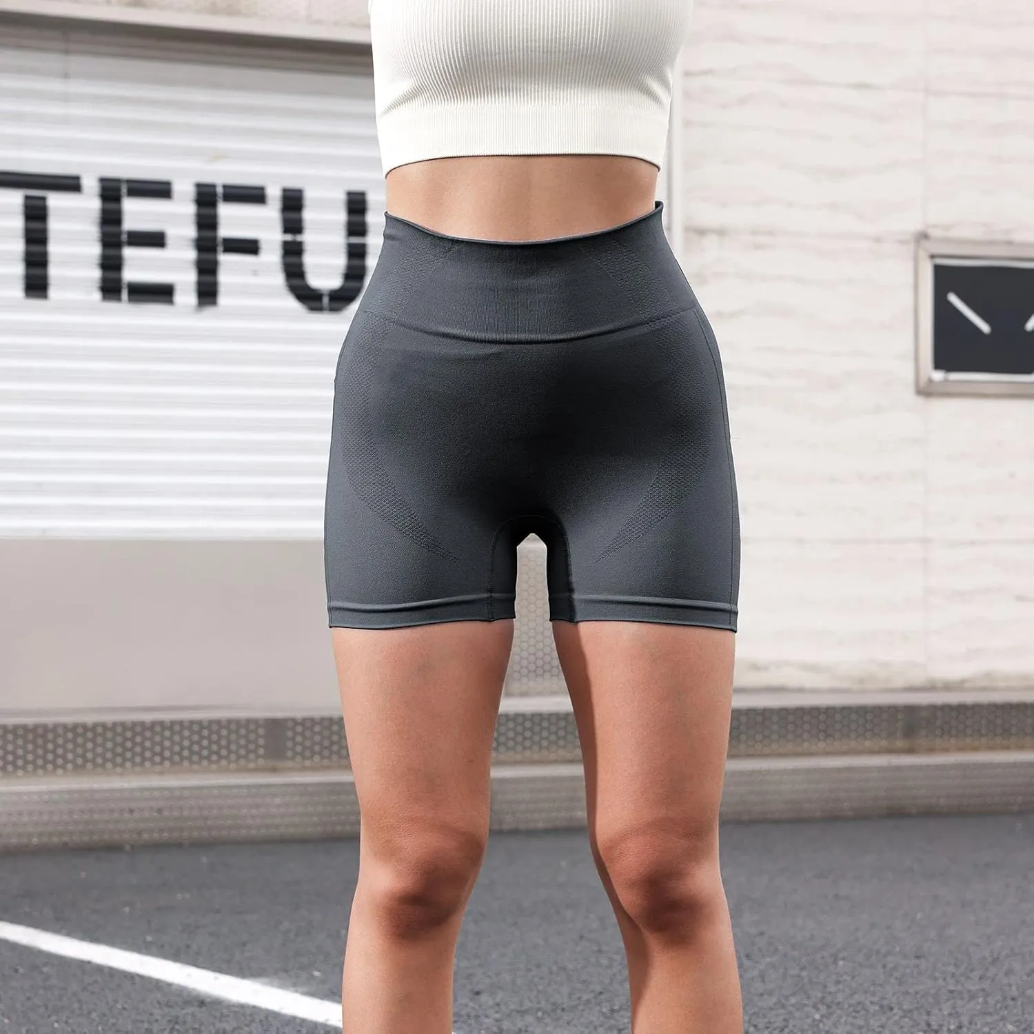 YOAKUKA Women's Workout Shorts Yoga Gym Seamless Scrunch High Waist Pants